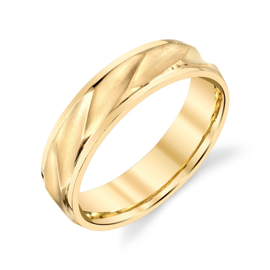 Wavy Texture Ladies Wedding Band in 18k Gold