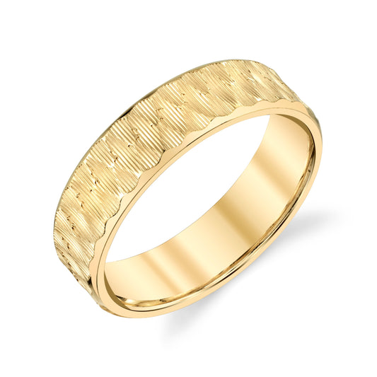 Lined Hammer Mens Wedding Ring in 18k Gold