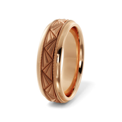 Triangular Top Design Wedding Ring in 18k Rose Gold