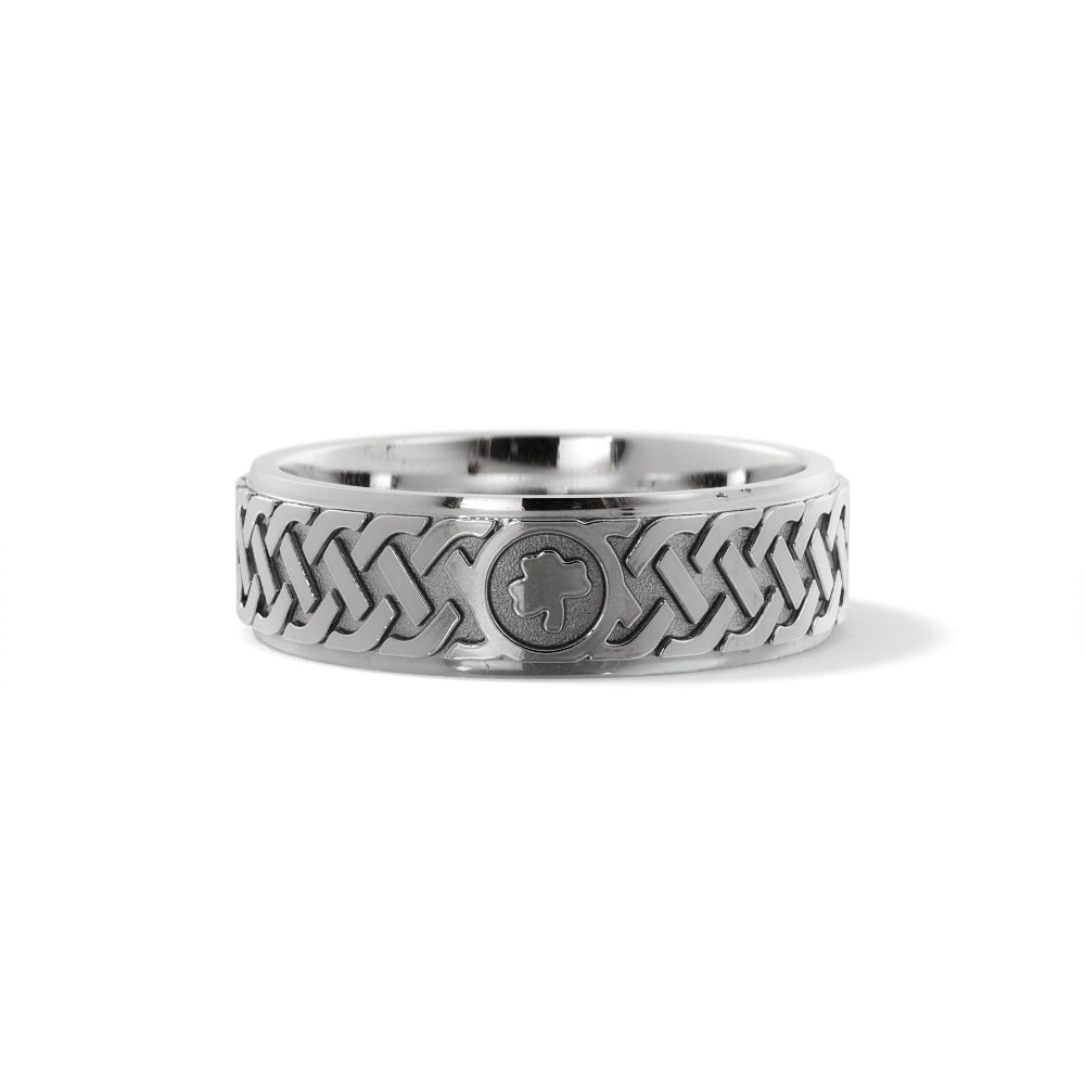 Irish Knot Celtic Wedding Ring in 18k White Gold