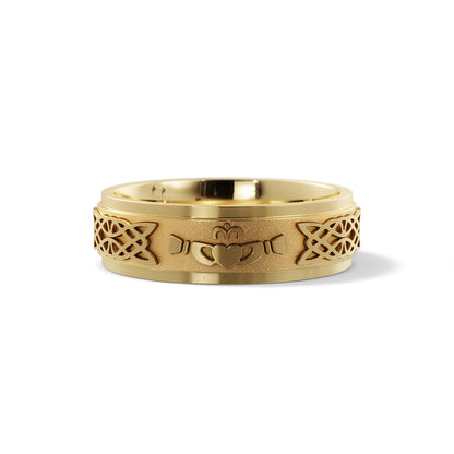 Celtic Claddagh Wedding Ring in 14k Yellow Gold