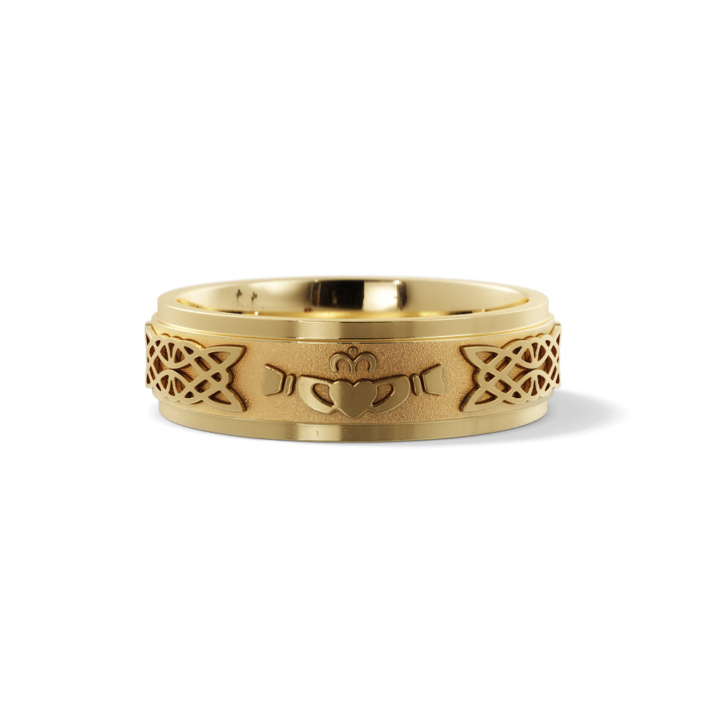 Celtic Claddagh Wedding Ring in 18k Yellow Gold