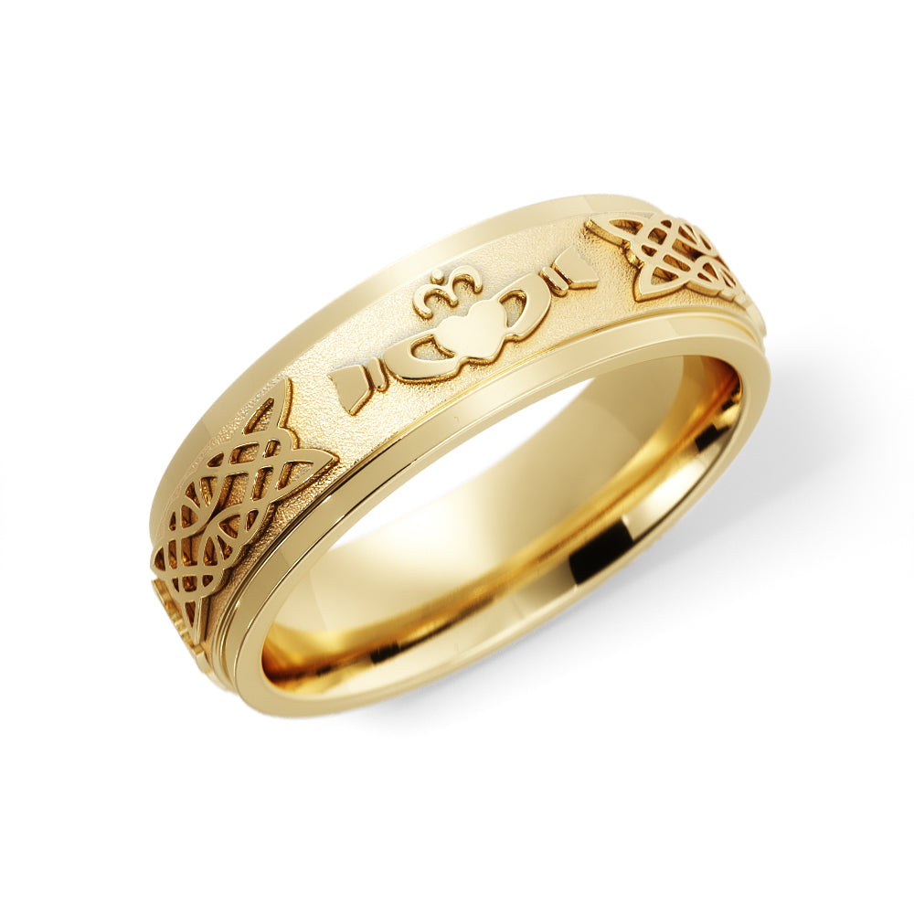 Celtic Claddagh Wedding Ring in 18k Yellow Gold