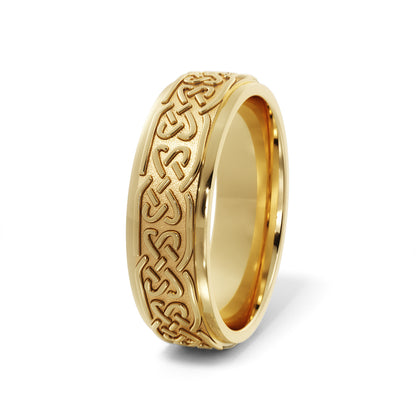 Celtic Love Knot Wedding Ring in 14k Yellow Gold