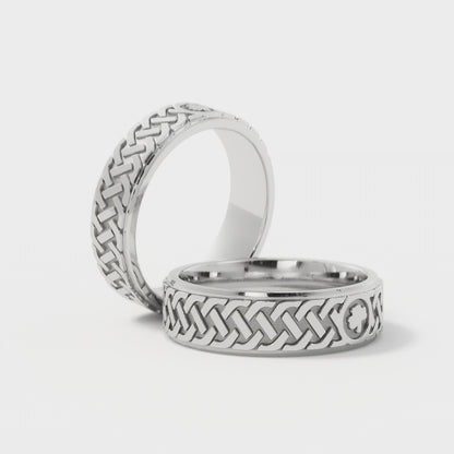 Irish Knot Celtic Wedding Ring in 18k White Gold